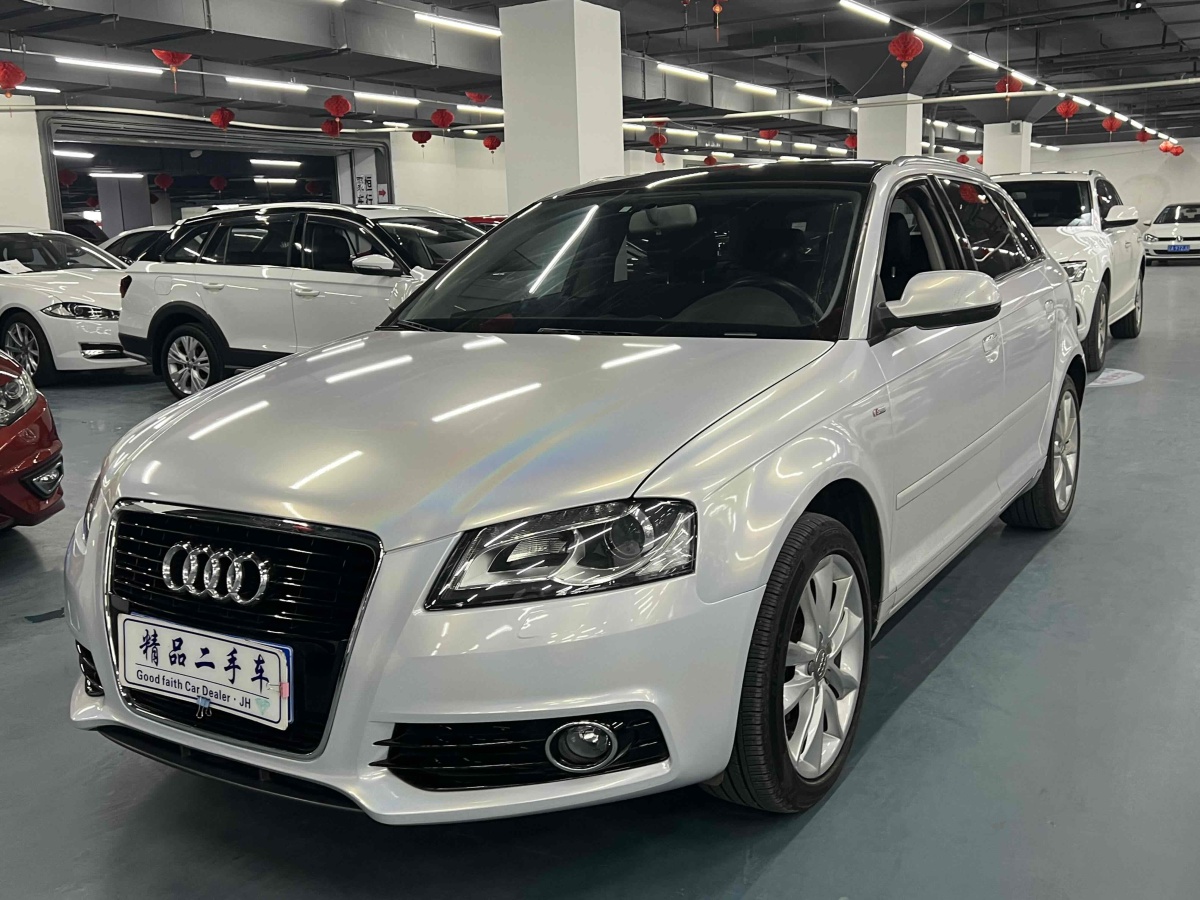 奧迪 奧迪A3  2013款 Sportback 30 TFSI 豪華型圖片