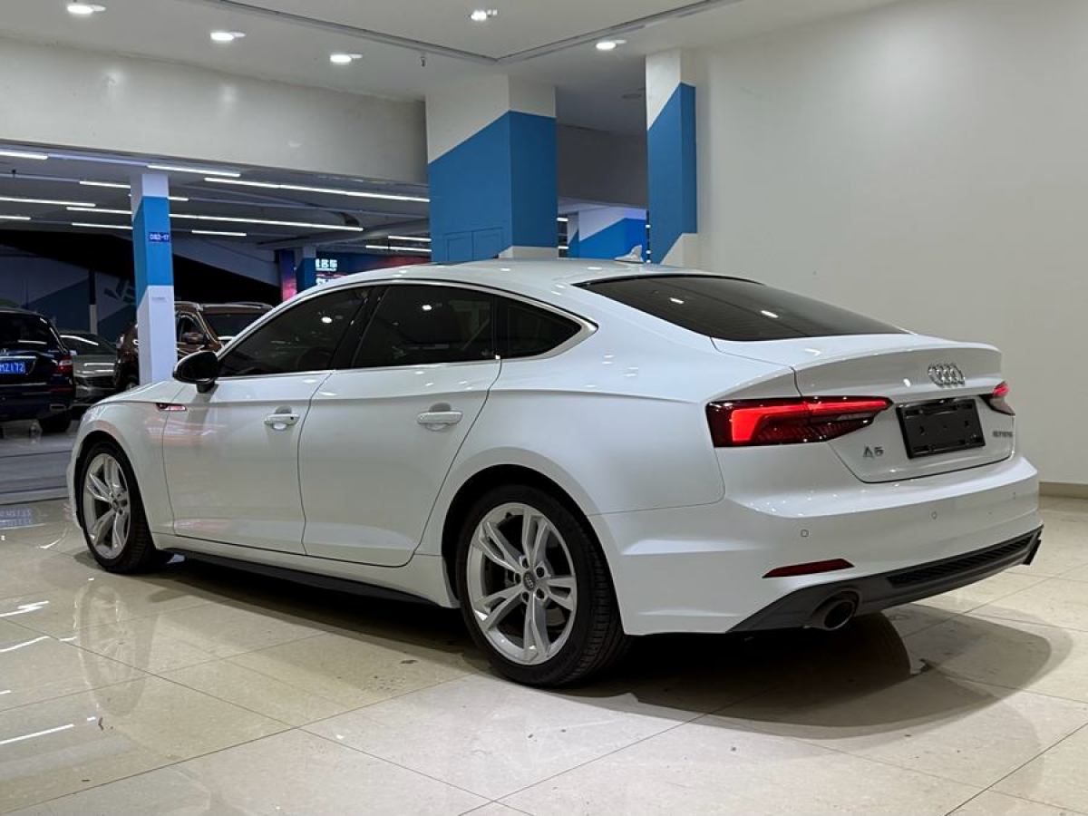 奧迪 奧迪A5  2019款 Sportback 40 TFSI 時(shí)尚型圖片