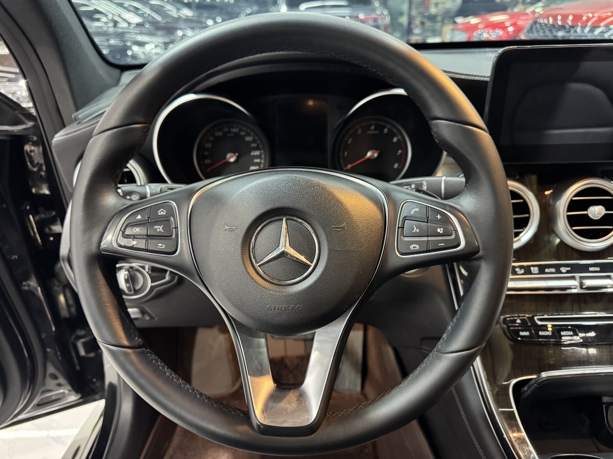 奔馳 奔馳GLC  2019款 GLC 260 4MATIC 動感型圖片