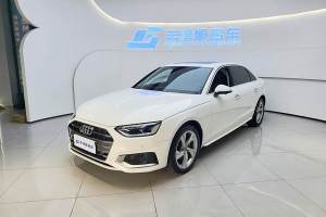 奥迪A4L 奥迪 40 TFSI 豪华致雅型