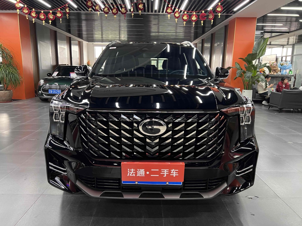 廣汽傳祺 GS8  2024款 領(lǐng)航系列 2.0TGDI 四驅(qū)豪華智聯(lián)版圖片