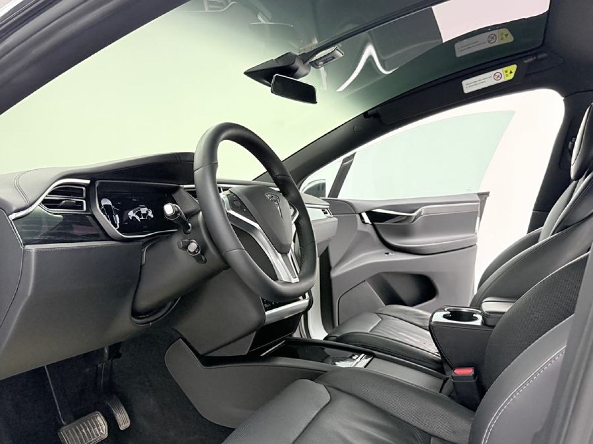 特斯拉 Model X  2016款 Model X 75D圖片