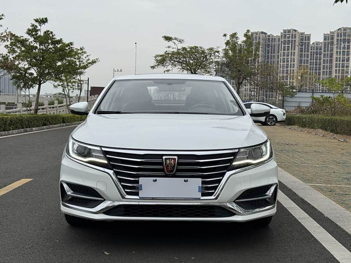 榮威 i6  2020款 PLUS 1.6L CVT 4G互聯(lián)榮耀全息版圖片