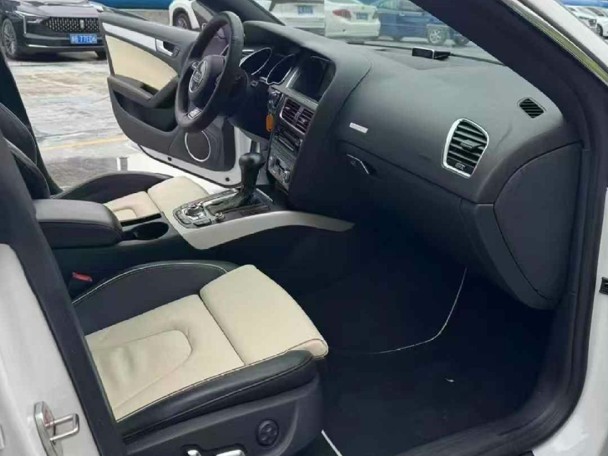 奧迪 奧迪A6L  2014款 30 FSI 豪華型圖片