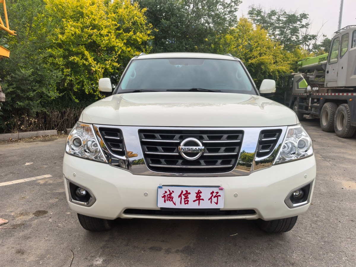 日產(chǎn) 途樂  2018款 4.0L 領(lǐng)英型圖片