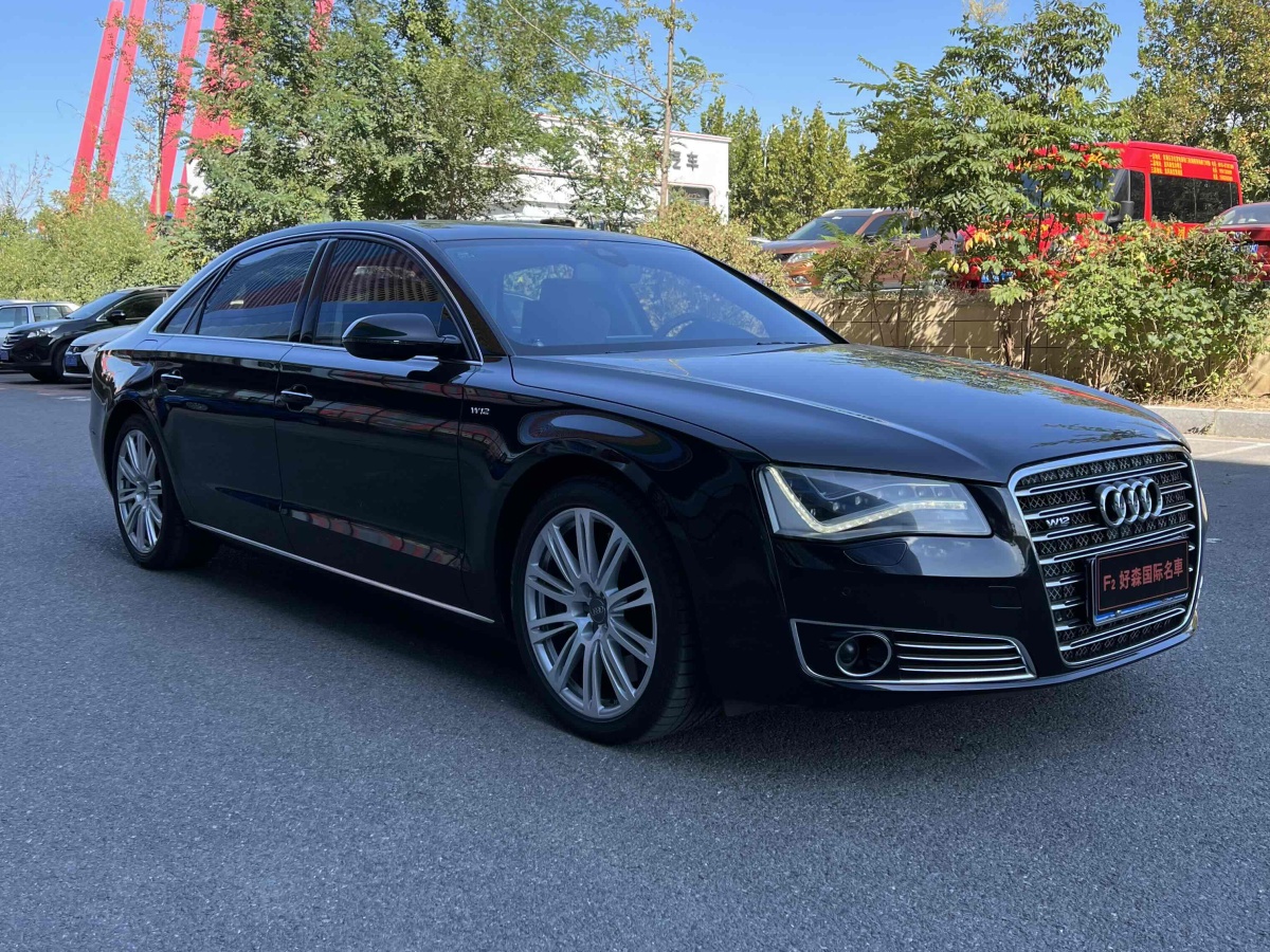 2012年9月奧迪 奧迪A8  2013款 A8L 6.3 FSI W12 quattro專享型