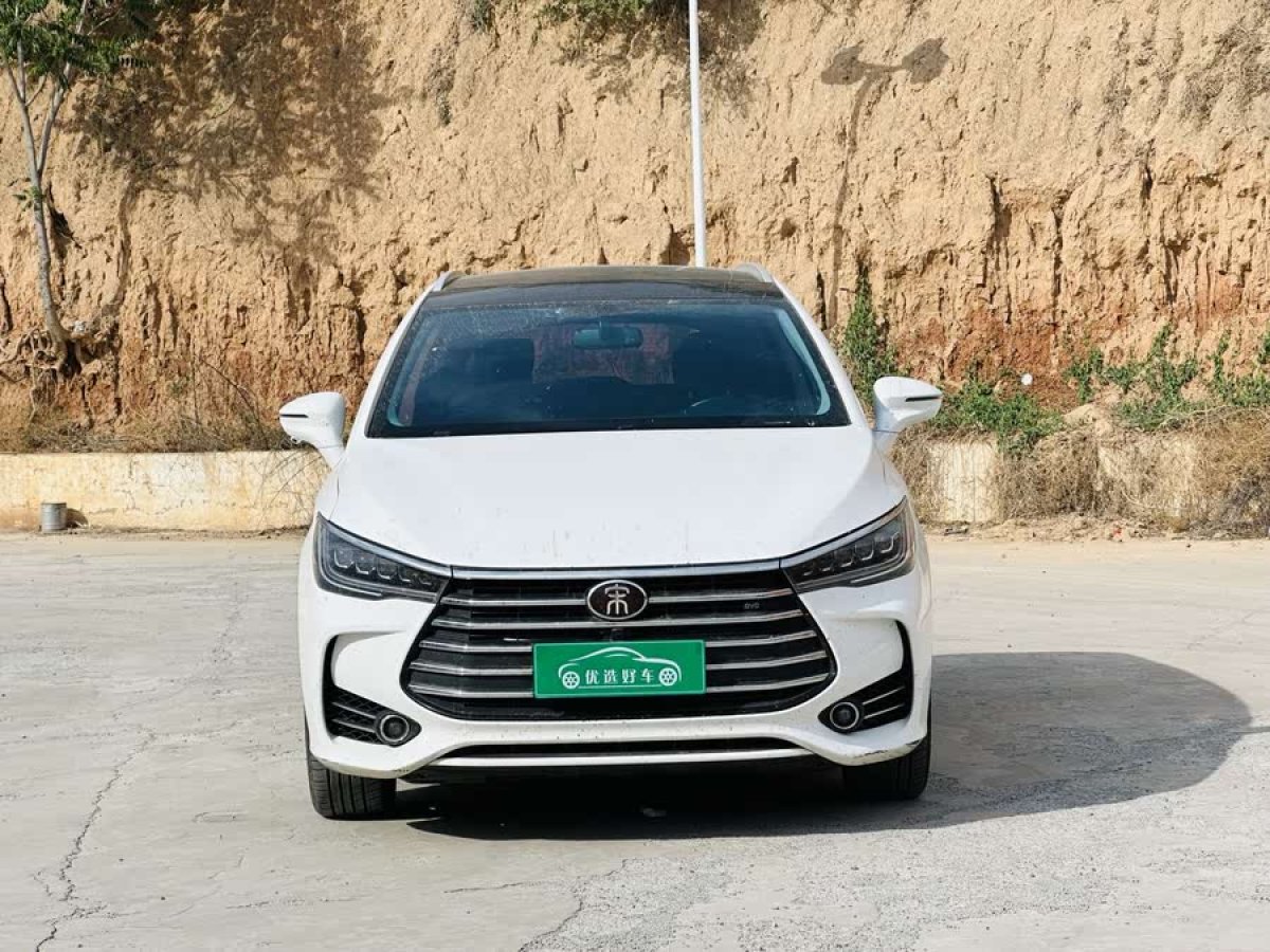 比亞迪 宋MAX  2018款 1.5T 自動(dòng)智聯(lián)精英型 6座圖片