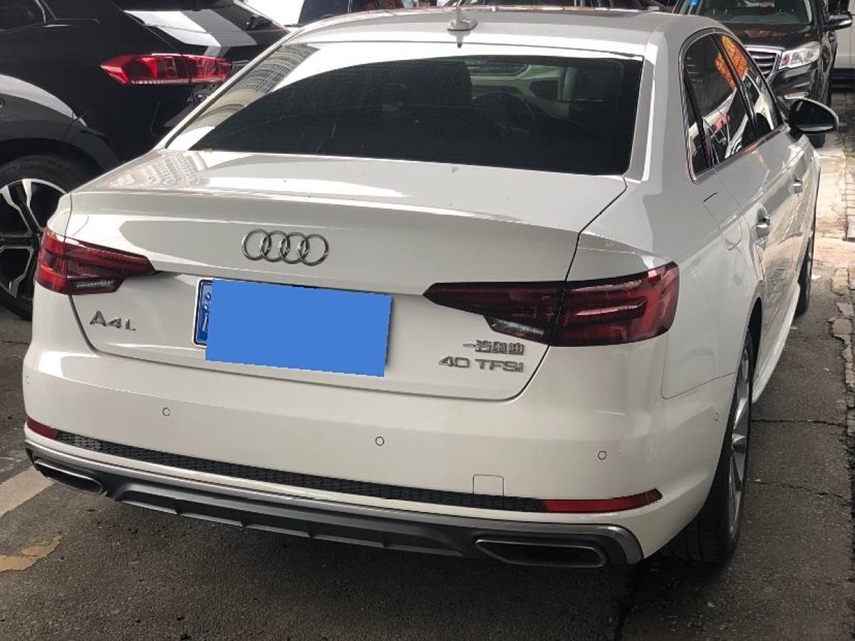 2019年4月奧迪 奧迪A4L  2019款 40 TFSI 時(shí)尚型 國(guó)V