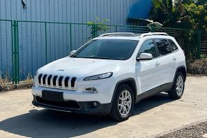 自由光 Jeep 2.4L 領(lǐng)先智能版