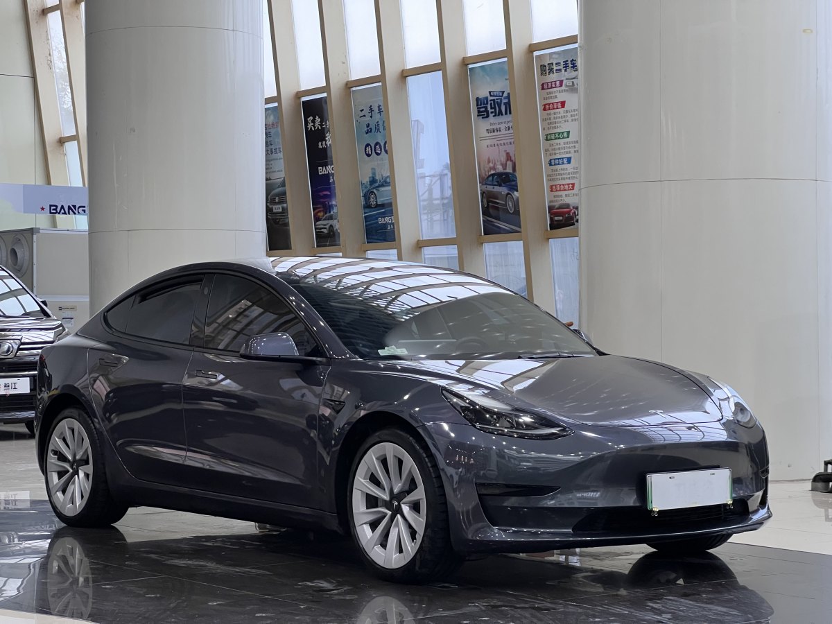 特斯拉 Model Y  2022款 改款 后輪驅(qū)動(dòng)版圖片