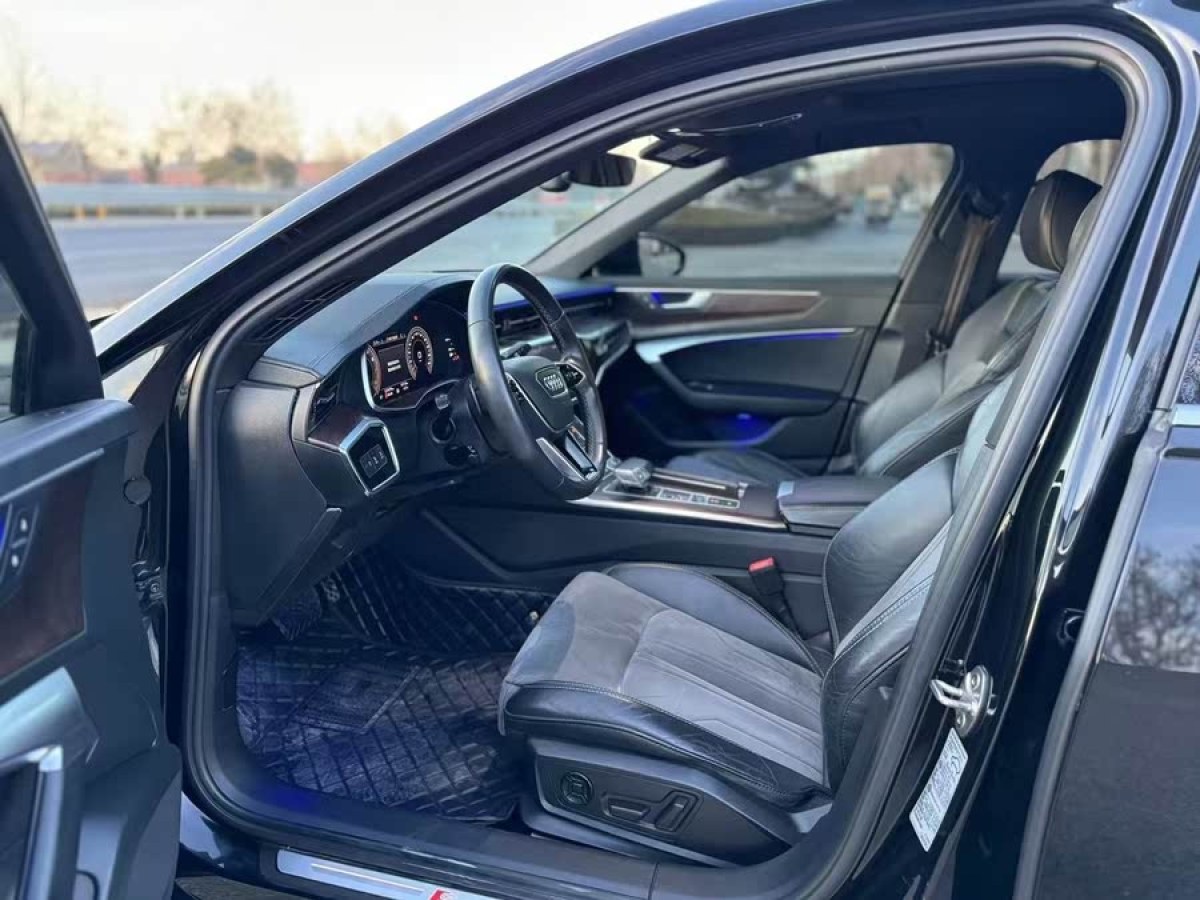 奧迪 奧迪A6L  2023款 改款 40 TFSI 豪華動(dòng)感型圖片