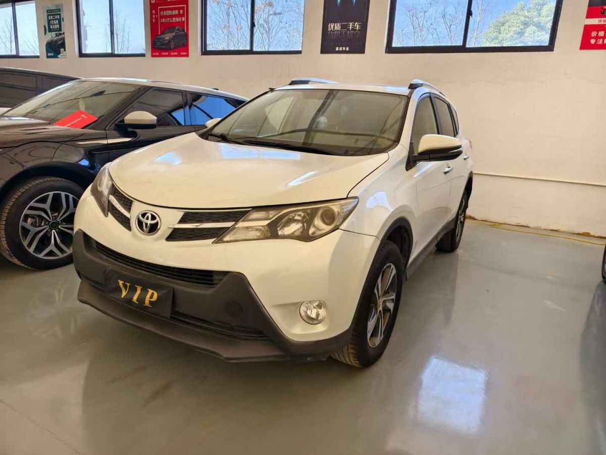 豐田 RAV4榮放  2016款 2.0L CVT四驅(qū)新銳版圖片