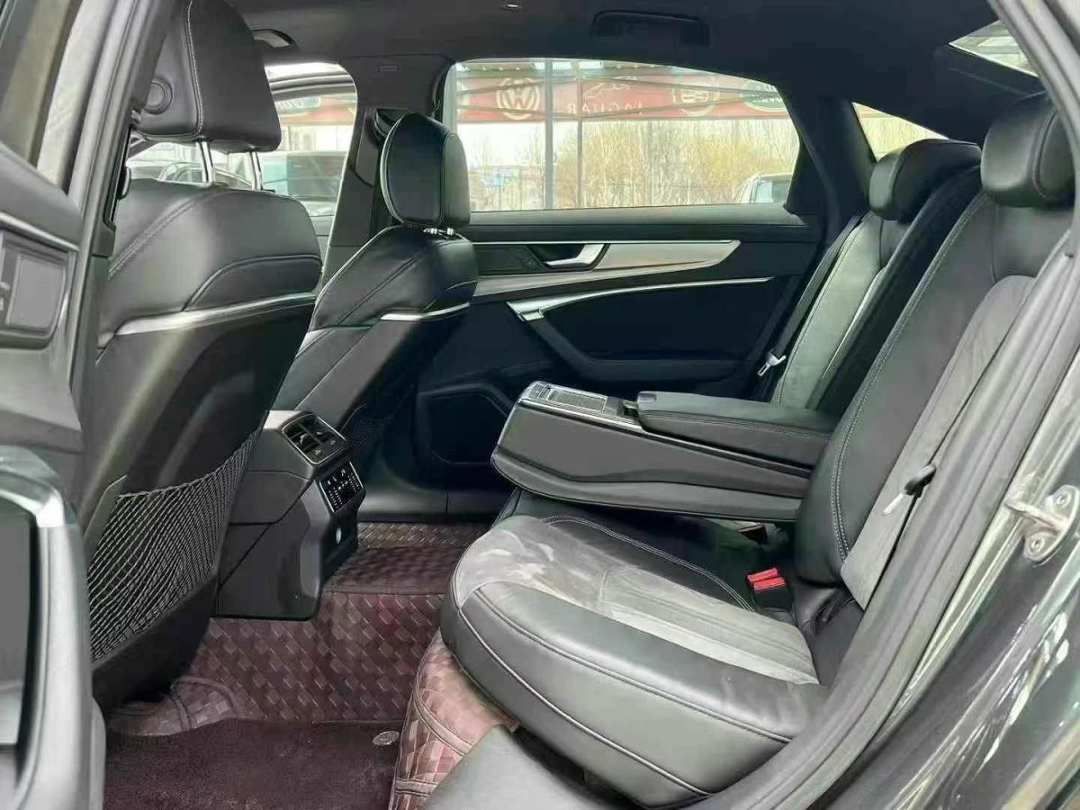 奧迪 奧迪A6L  2019款 40 TFSI 豪華動感型圖片