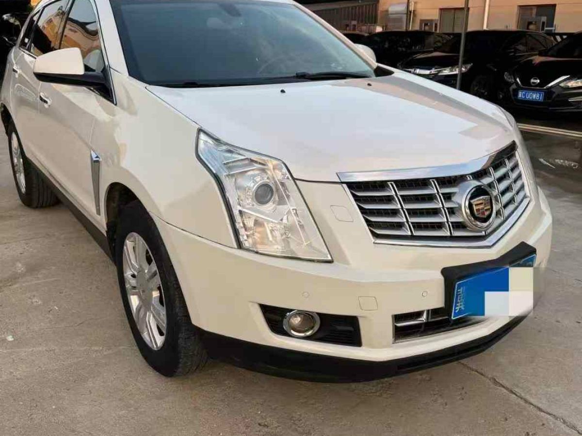 凱迪拉克 SRX  2015款 3.0L 領(lǐng)先型圖片