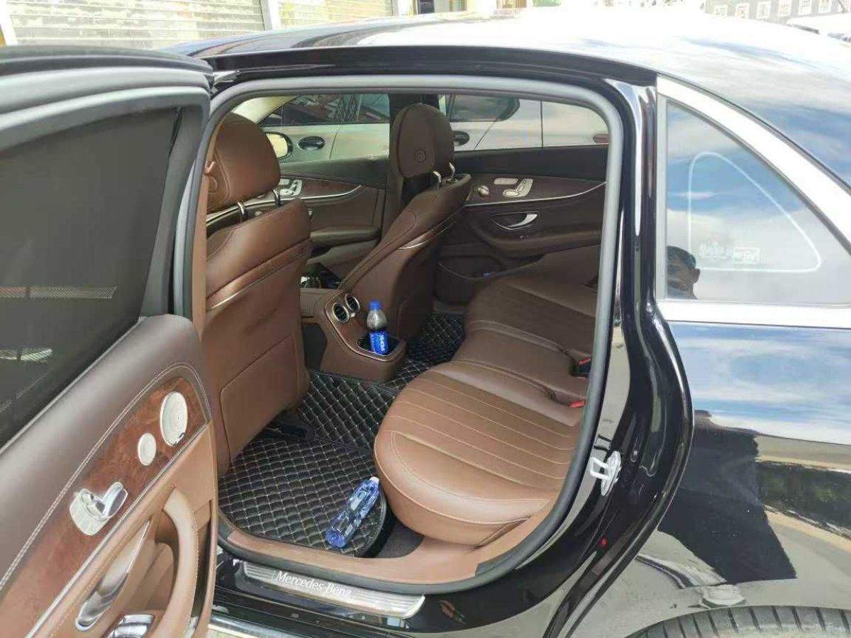 奔馳 奔馳E級  2023款 E 300 L 豪華型圖片