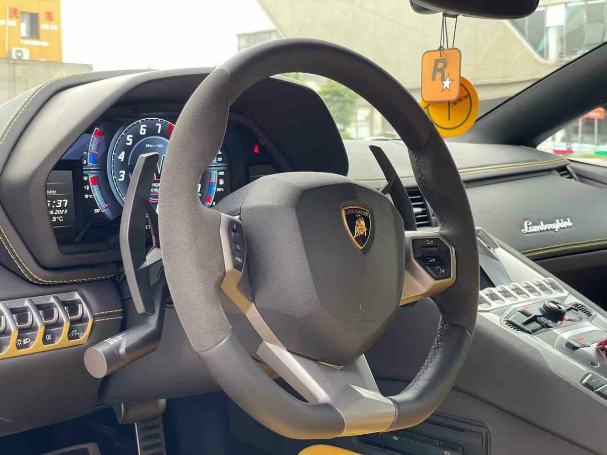 蘭博基尼 Aventador  2018款 Aventador S Roadster圖片