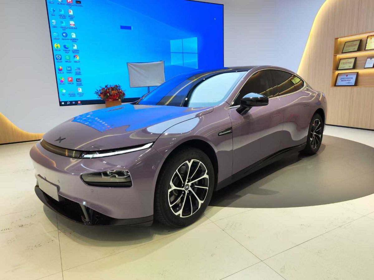小鵬 G3  2020款 400標(biāo)準(zhǔn)續(xù)航 尊享版圖片