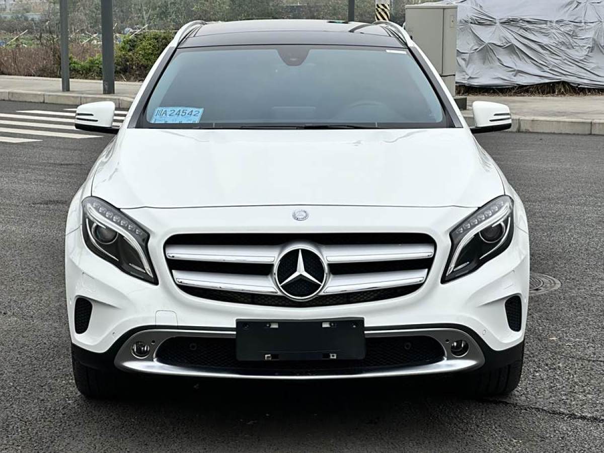 奔馳 奔馳GLA  2016款 GLA 220 4MATIC 豪華型圖片