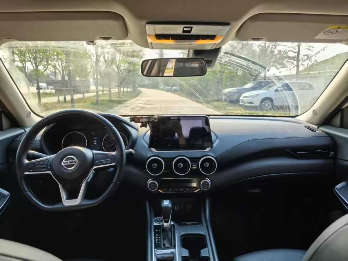 日產(chǎn) 軒逸  2020款 1.6L TOP CVT奢享版圖片