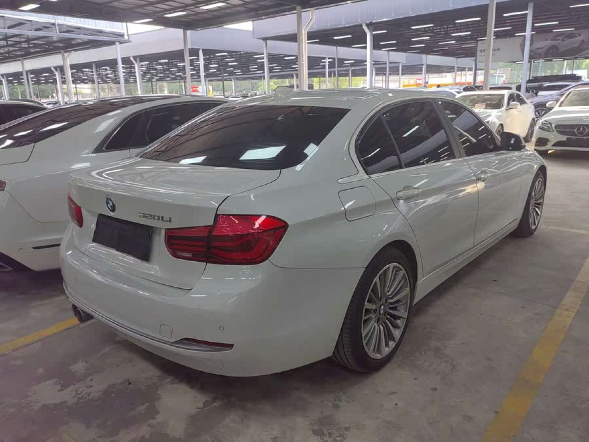 寶馬 寶馬3系  2019款 320Li M豪華套裝圖片