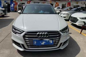 奧迪A3 奧迪 A3L Limousine 35 TFSI 時尚致雅型