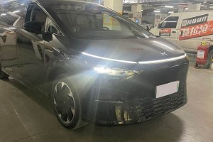 小鵬X9 小鵬 640四驅(qū)高性能Max
