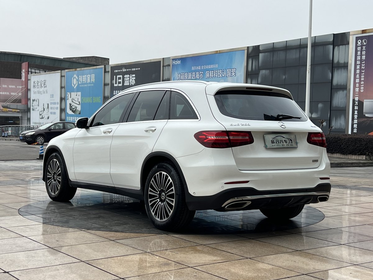 奔馳 奔馳GLC  2018款 改款 GLC 260 4MATIC 動感型圖片