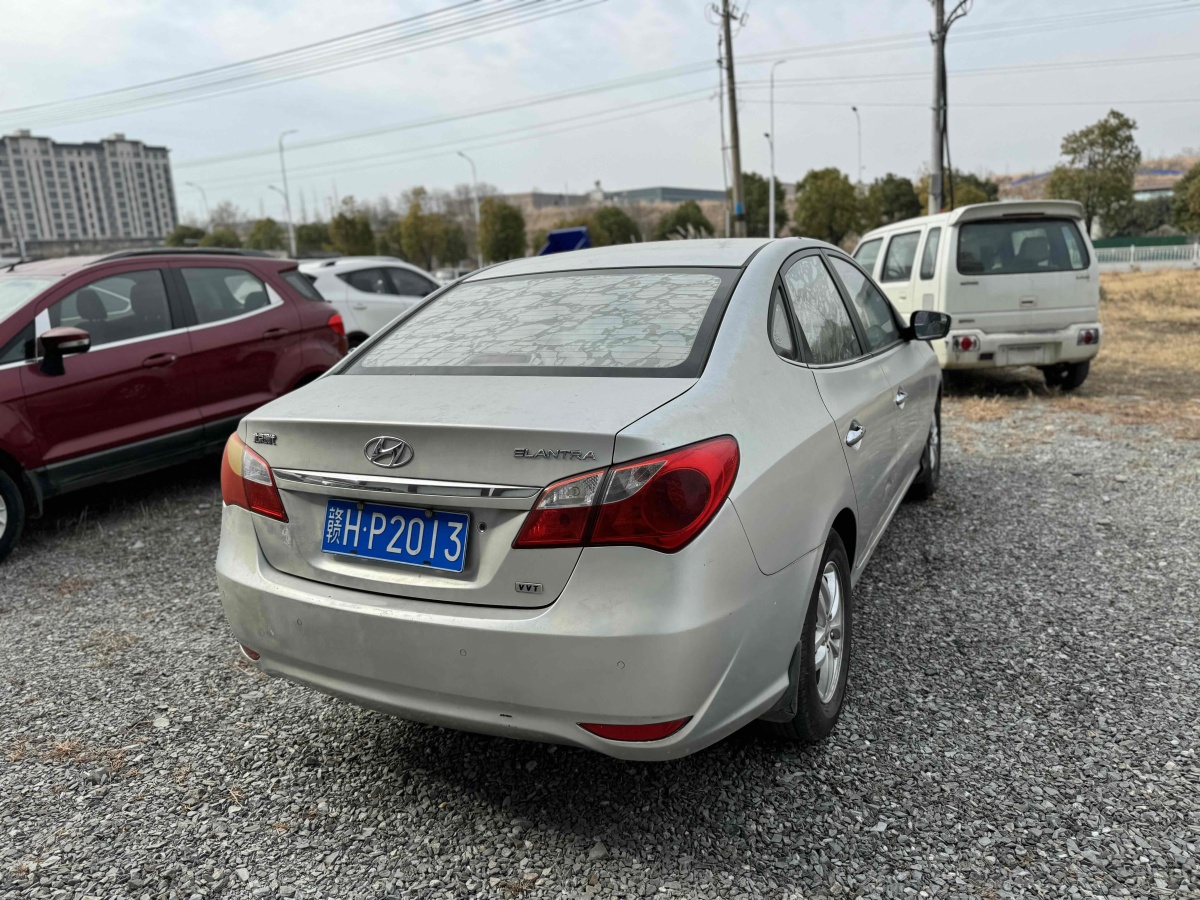 現(xiàn)代 悅動  2011款 1.6L 自動舒適型圖片