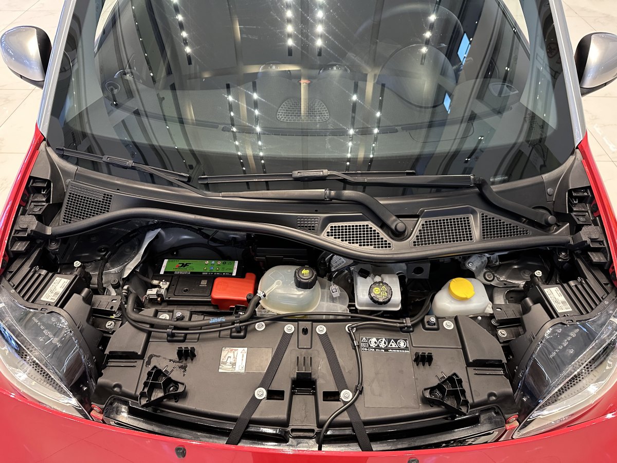 2019年3月smart fortwo  2018款 1.0L 52千瓦硬頂激情版