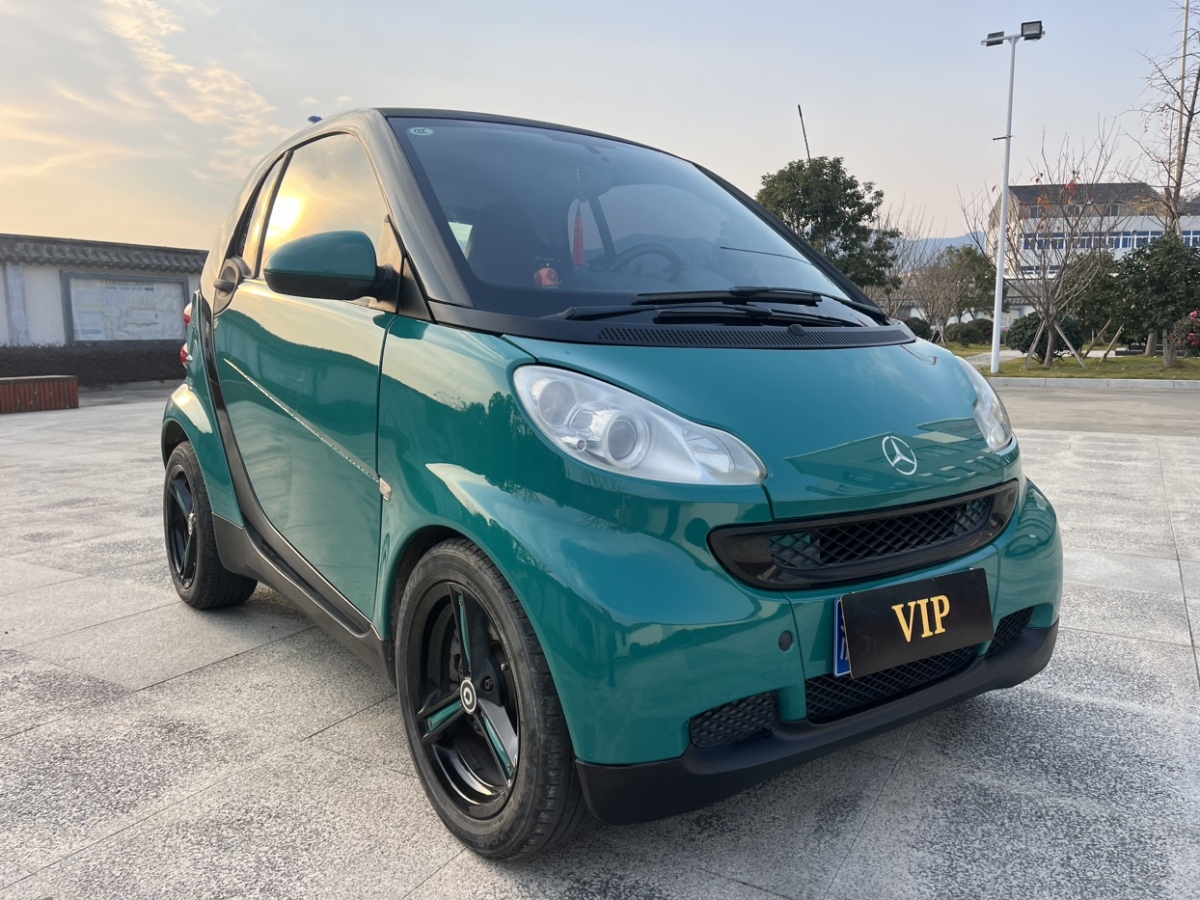 smart fortwo  2011款 1.0 MHD 科比特別版圖片