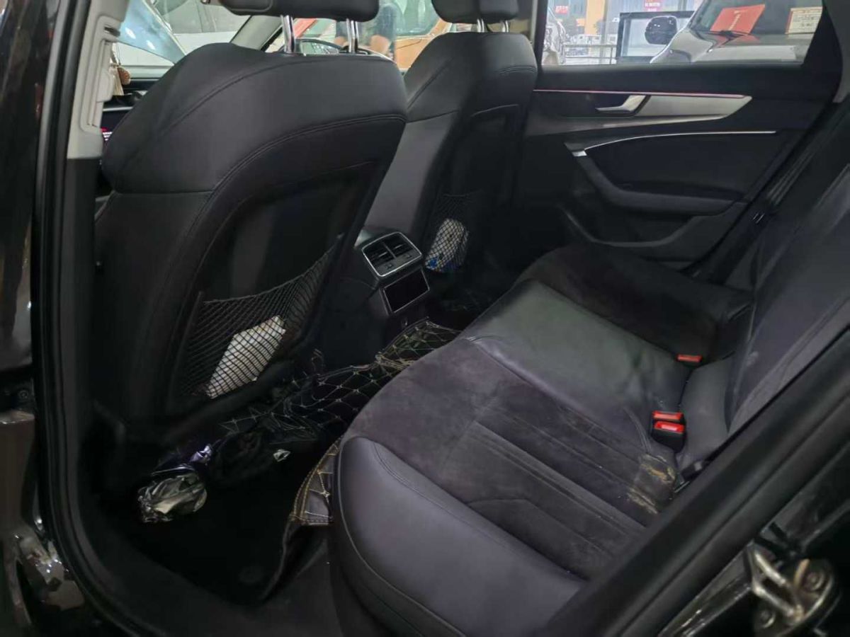 奧迪 奧迪A6  2021款 Avant 45 TFSI 先鋒派星辰版圖片