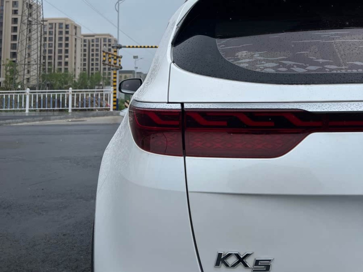起亞 KX5  2021款 1.6T 自動兩驅(qū)豪華版圖片