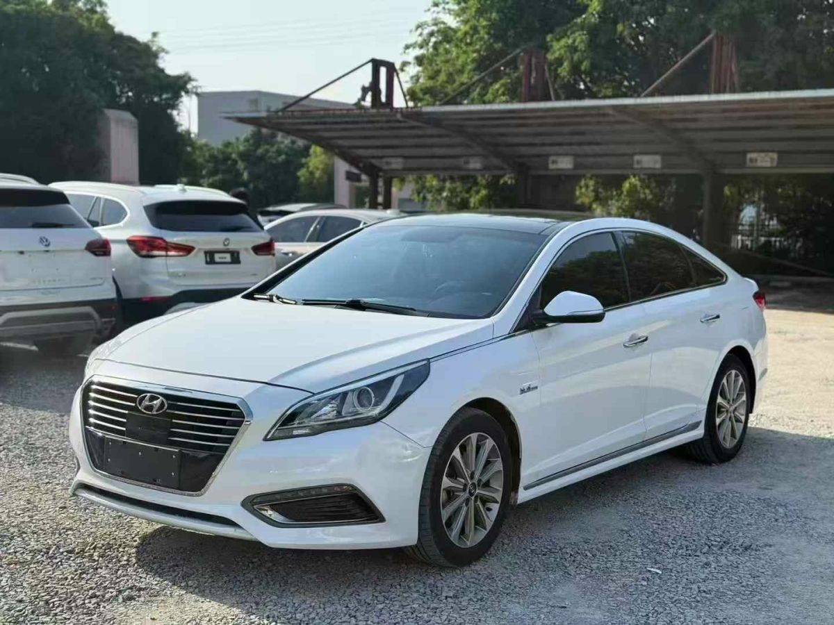 現(xiàn)代 索納塔  2017款 1.6T DLX尊貴型圖片