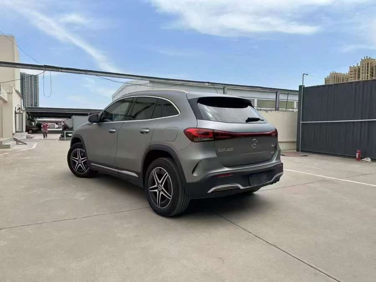 奔馳 奔馳EQA  2022款 EQA 300 4MATIC 首發(fā)特別版圖片