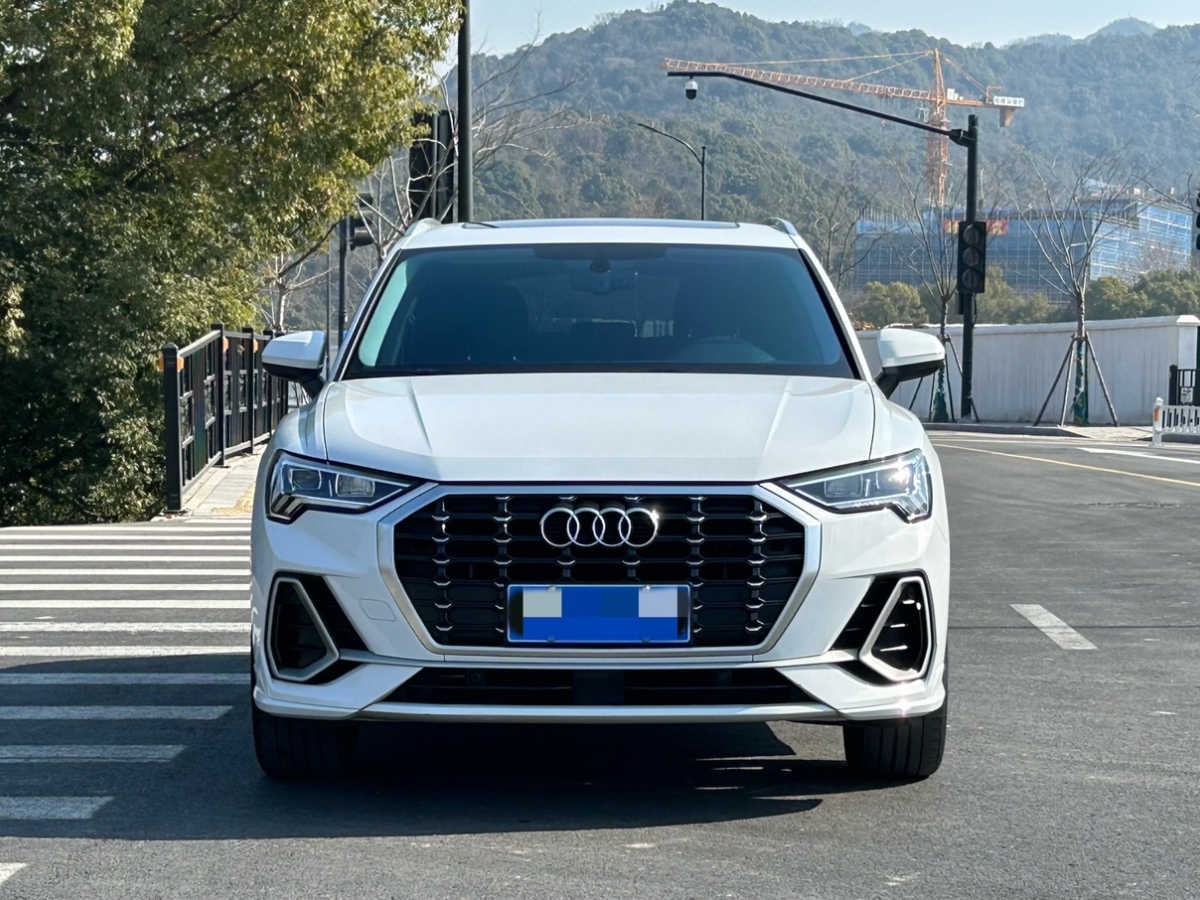 奧迪 奧迪Q3  2022款 35 TFSI 進取動感型圖片