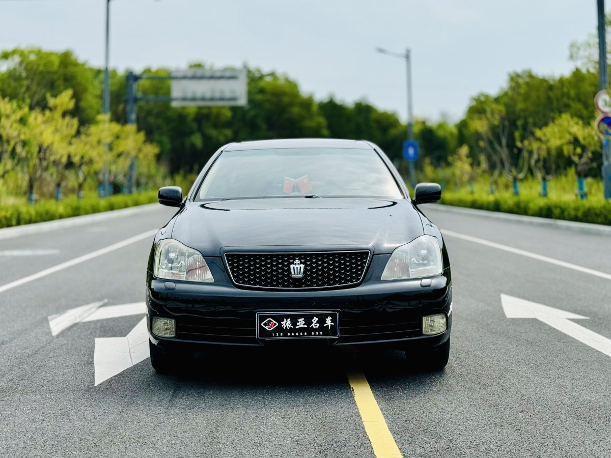 丰田 皇冠  2010款 2.5L Royal 真皮天窗版图片