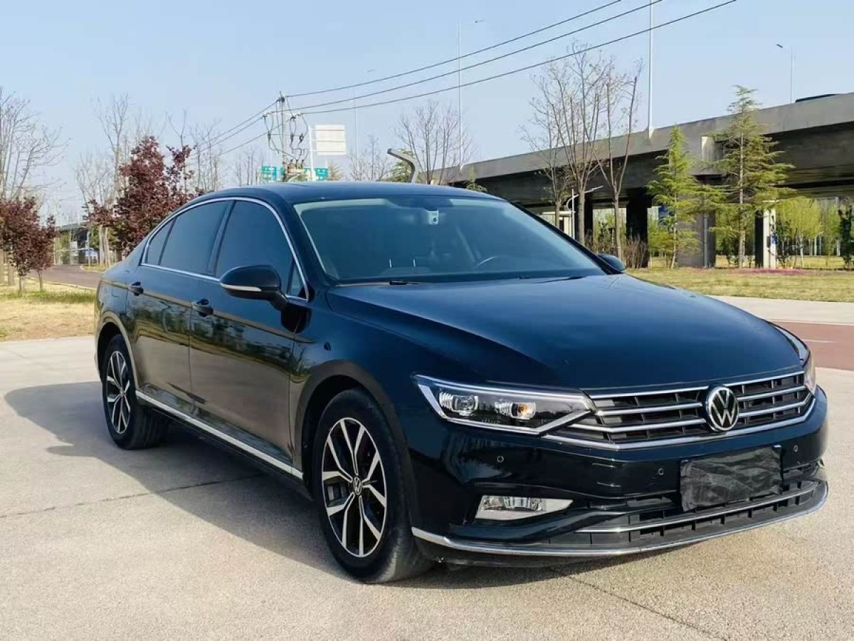 大眾 邁騰  2020款 330TSI DSG 領(lǐng)先型圖片