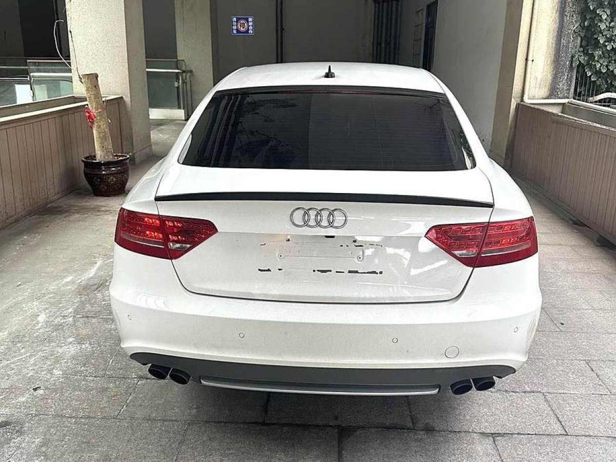 2011年3月奧迪 奧迪S5  2010款 S5 3.0T Sportback