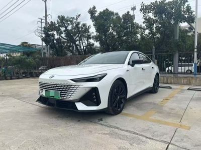 2023年8月 長(zhǎng)安 長(zhǎng)安UNI-V 智電iDD 智電iDD 1.5T 113km智酷型圖片