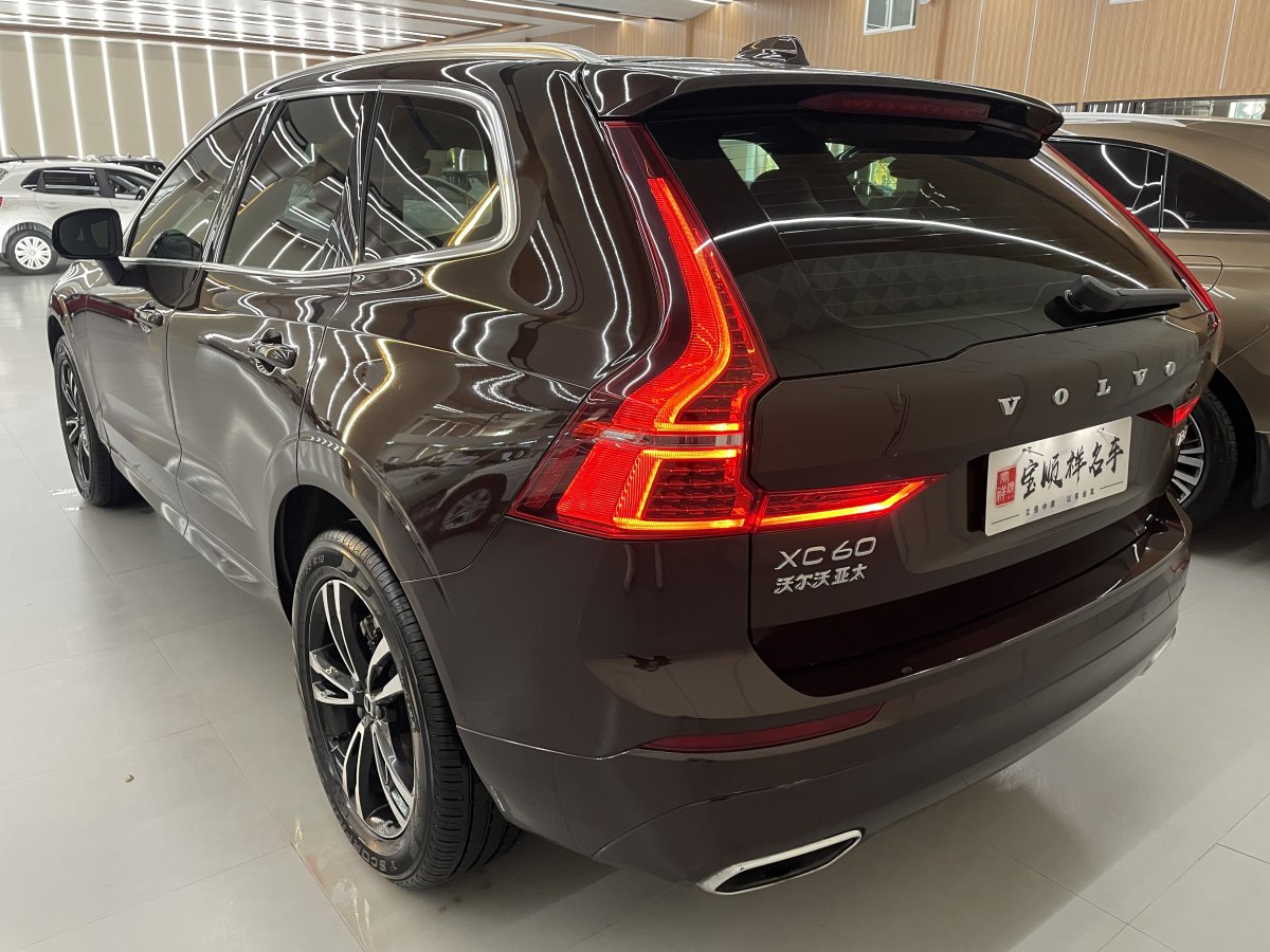 2019年7月沃爾沃 XC60  2019款  T5 四驅(qū)智遠(yuǎn)版 國(guó)VI