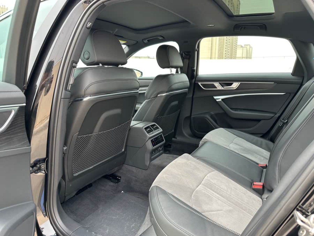 奧迪 奧迪A6L  2024款 45 TFSI quattro 臻選動感型圖片