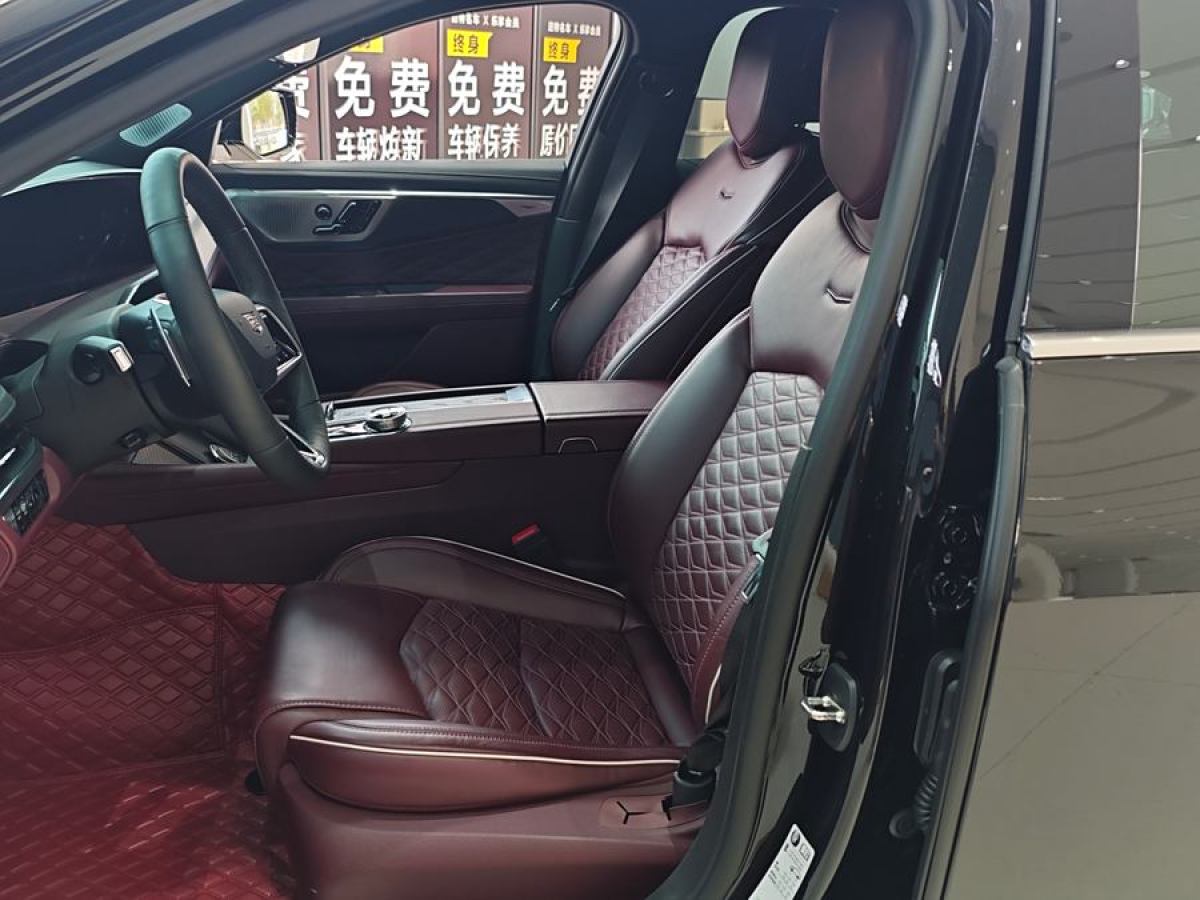 凱迪拉克 CT6  2023款 28T 尊貴型圖片