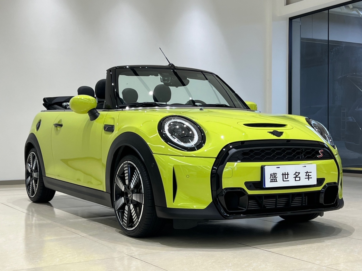 MINI MINI  2022款 2.0T COOPER S CABRIO 黑標(biāo)特別版圖片