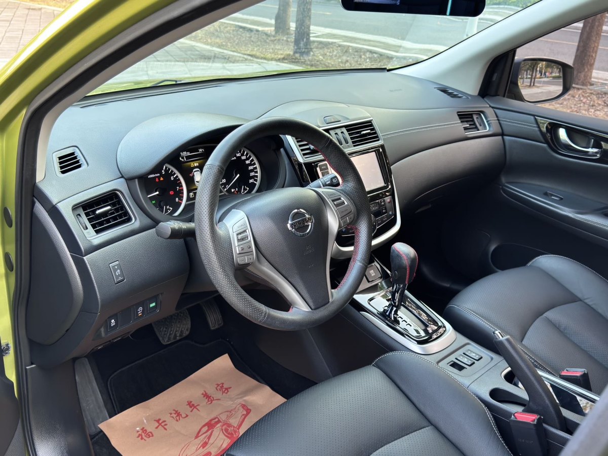 日產(chǎn) 騏達(dá)  2016款 1.6L CVT智尊版圖片
