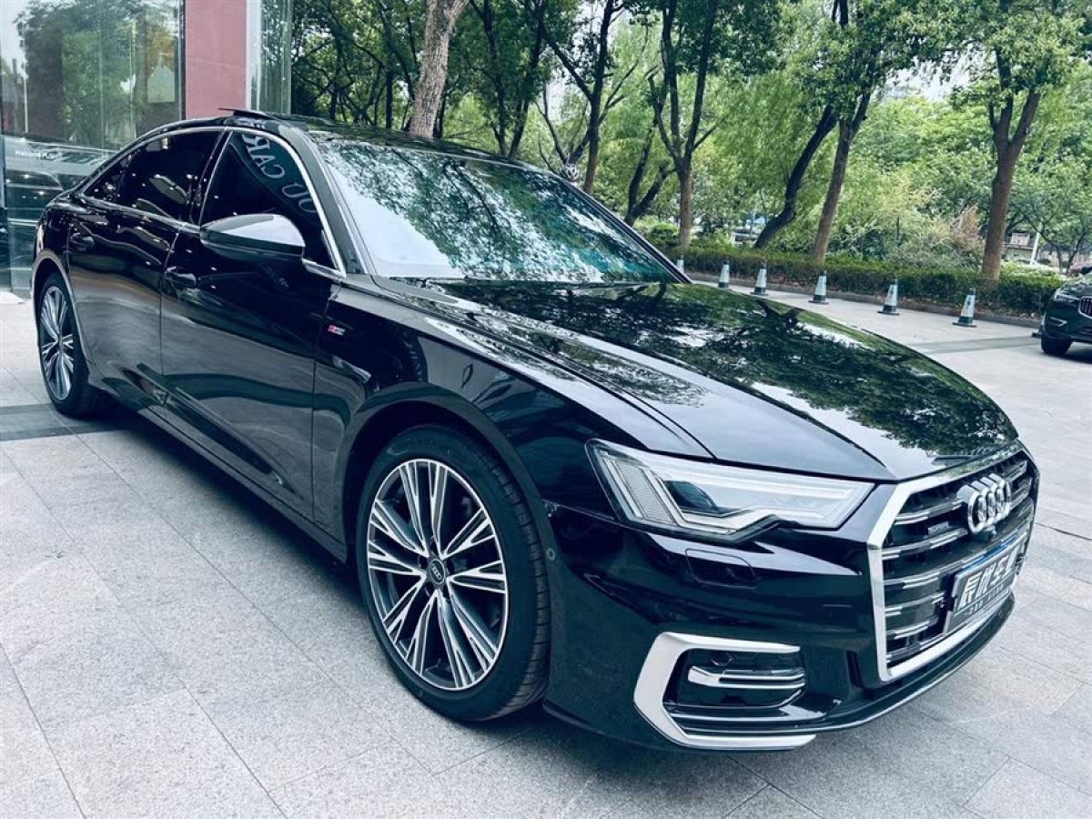 奧迪 奧迪A6L  2023款 改款 45 TFSI quattro 臻選動感型圖片