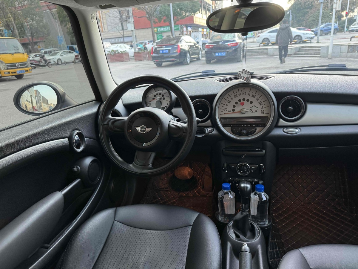 MINI MINI  2012款 1.6L ONE Baker Street圖片