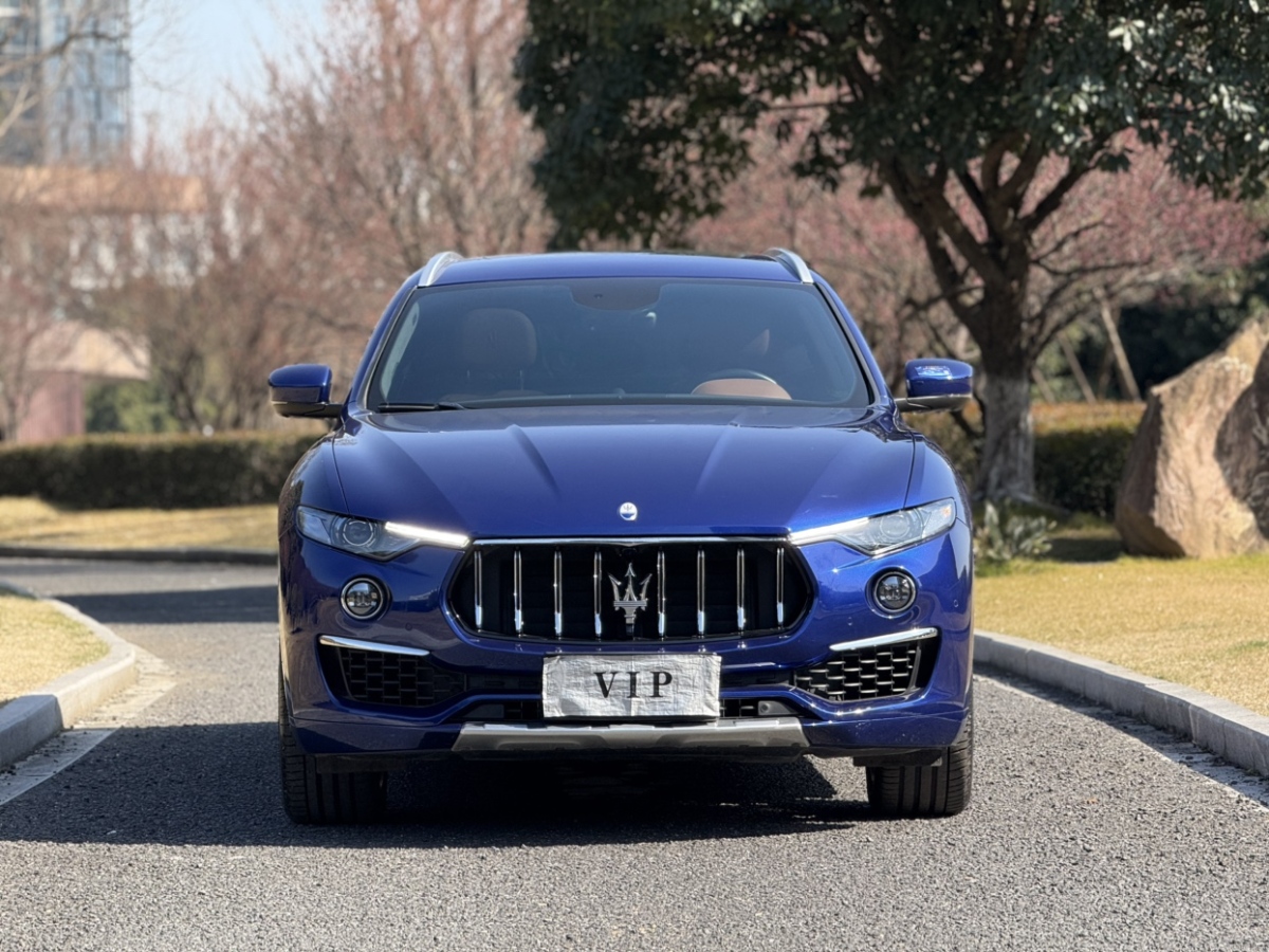 瑪莎拉蒂 Levante  2022款 2.0T GT鋒芒版圖片