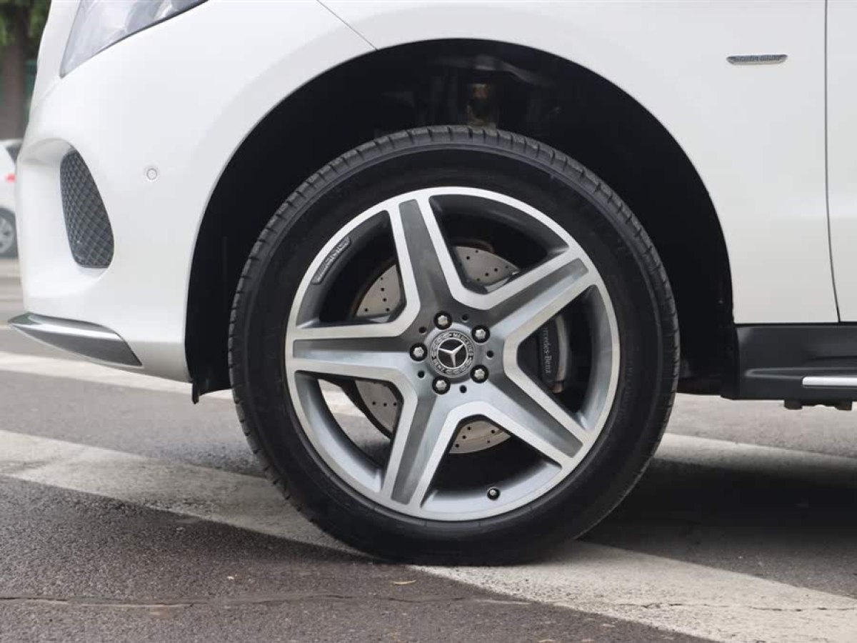 奔馳 奔馳GLE  2019款 GLE 400 4MATIC 臻藏版圖片
