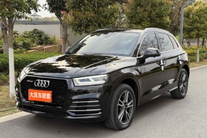 奧迪Q5L 奧迪  45 TFSI 尊享時尚型 國VI