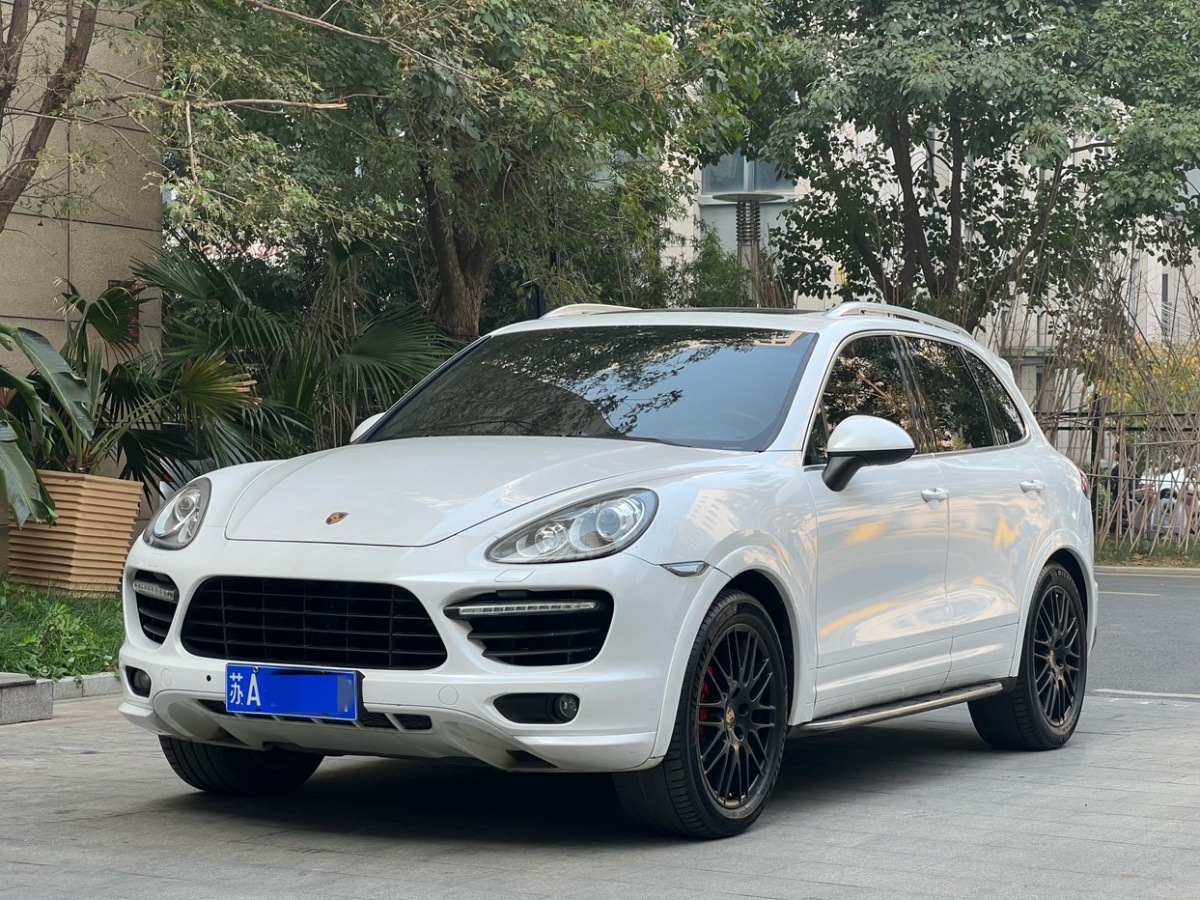 2013年05月保時(shí)捷 Cayenne  2011款 Cayenne 3.0T